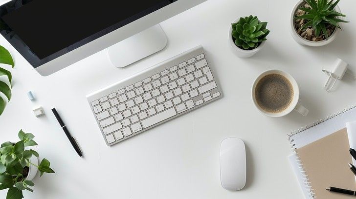 minimalist_desk_setup_stockcake_20f901f748.jpg